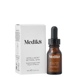 Medik8 Intelligent Retinol 6TR Нічна сироватка для обличчя з ретинолом 0,6%, 15 мл
