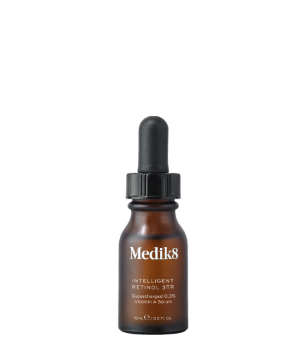 Medik8 Intelligent Retinol 3TR Нічна сироватка для обличчя з ретинолом 0,3%, 15 мл