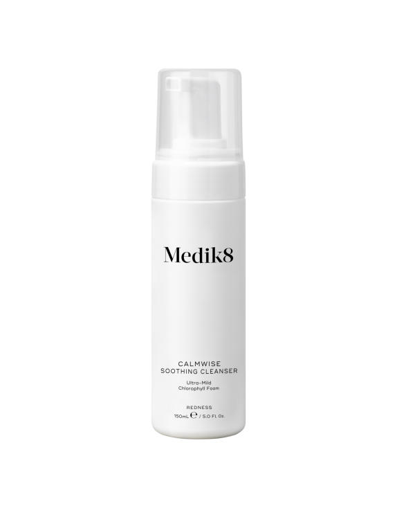 Medik8 Calmwise Soothing Cleanser Заспокійлива очищуюча пінка для чутливої шкіри, 150 мл