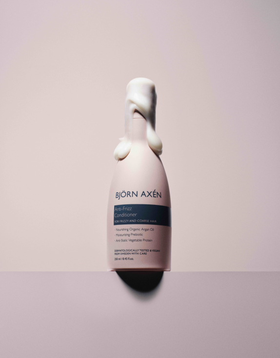 Bjorn Axen Anti-Frizz Conditioner Розгладжуючий кондиціонер для кучерявого, пористого та схильного до пухнастості волосся, 250 мл
